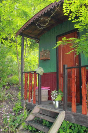 Отель Gipsy Caravan  Итр